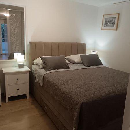 Apartments Aleksandra Цриквениця Екстер'єр фото